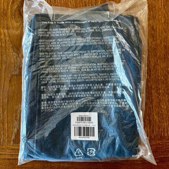 NIP Old Navy WOW mid rise boot cut jeans 8T - Picture 6 of 9